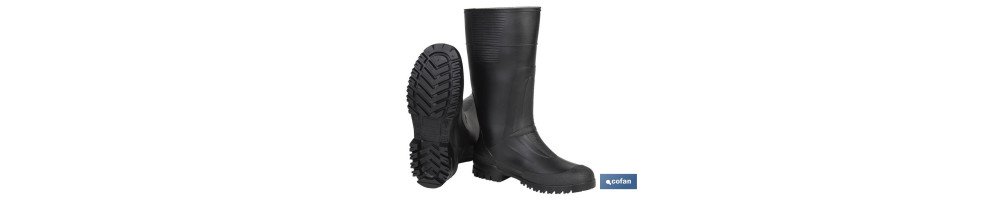 Botas de agua altas | Material: PVC | Color: negro | Protección reforzada | Disponible desde la talla 36 hasta la 48