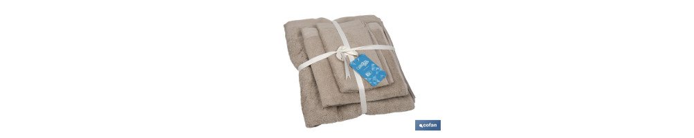 Juego de 3 toallas de color beige con 580 g/m2 | Gama Abisinia | Set de toallas 100 % de algodón